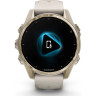 Смарт-часы GARMIN FENIX 8 – 43 мм, AMOLED Sapphire, золотистые с силиконовым ремешком цвета туманный серый/темный песчаник